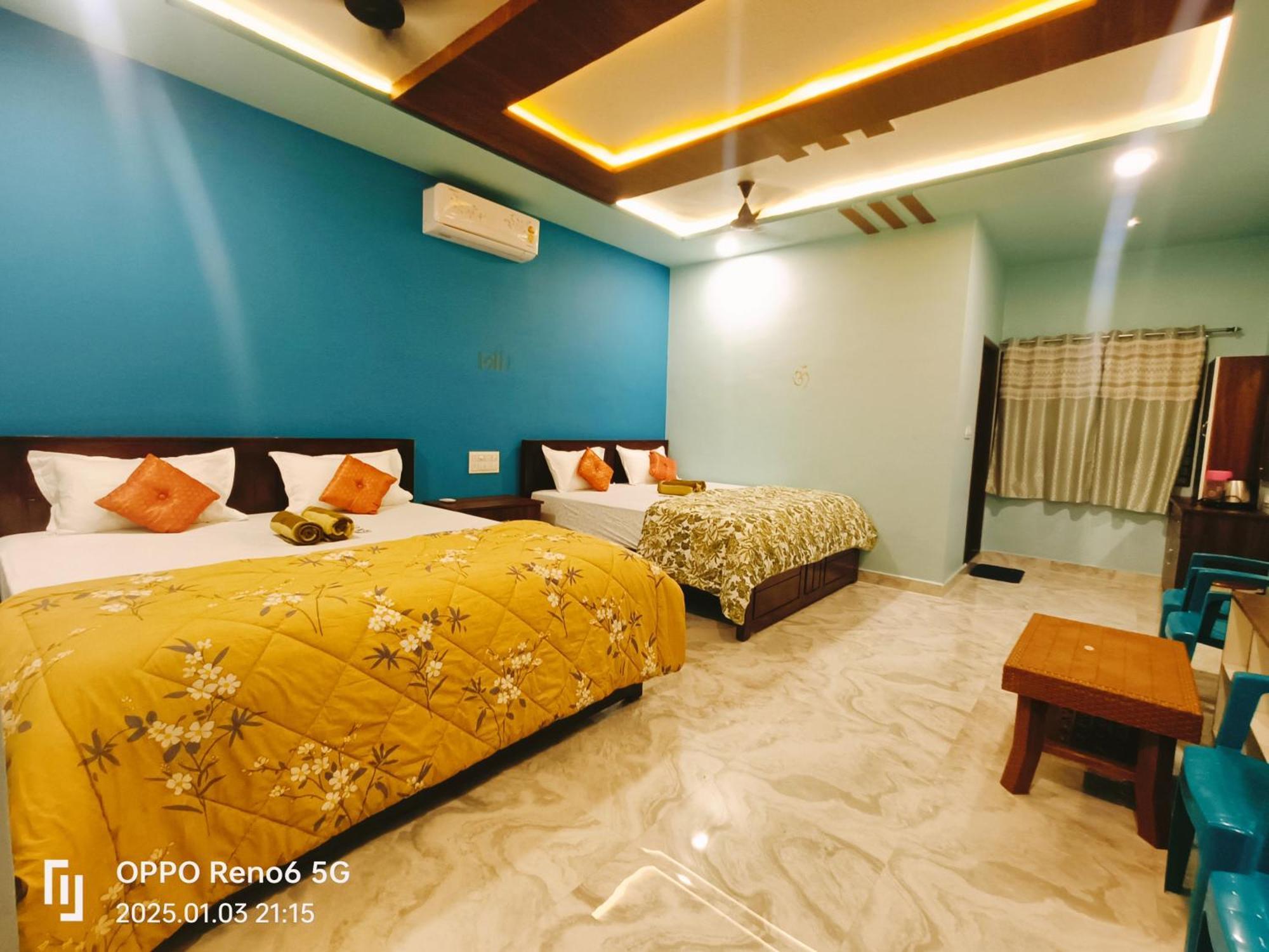 Dream Hampi Villa & Home Stay Екстериор снимка